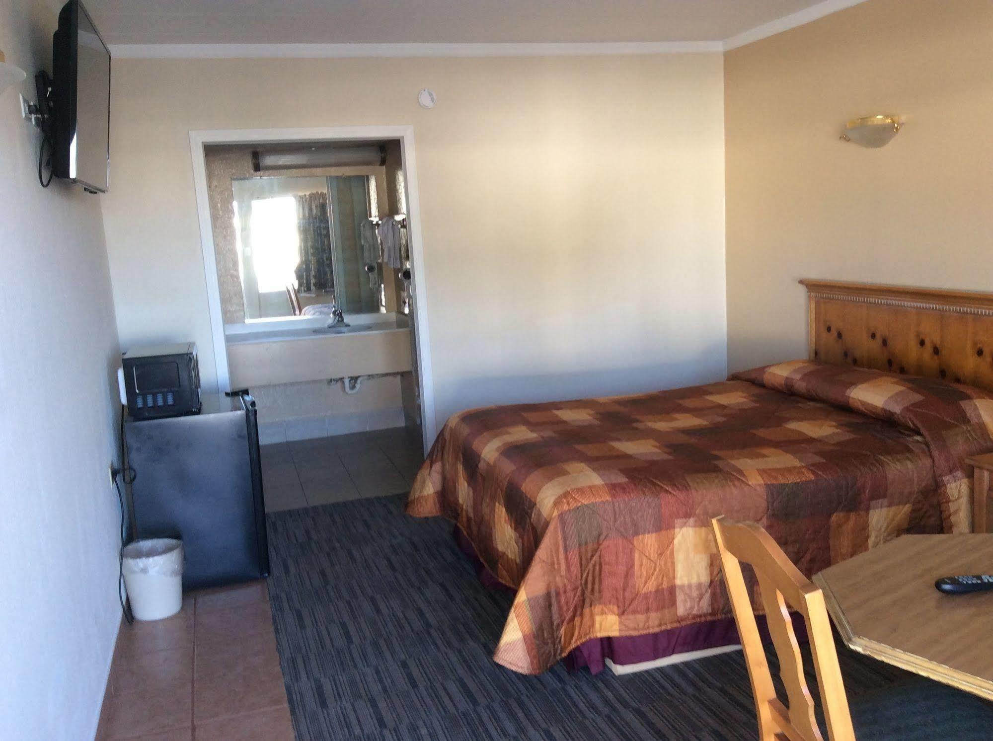 Motel 6 Burlington Exteriör bild