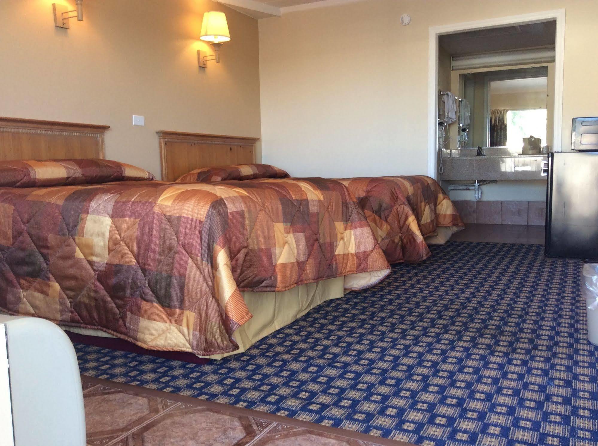 Motel 6 Burlington Exteriör bild